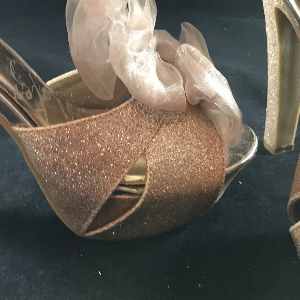 Vintage Material Girl glitter blush Platform Heels